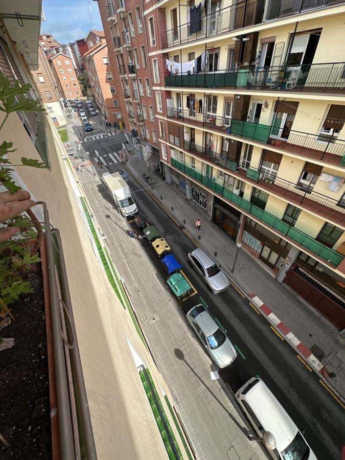 Habitacion En Casa Particular Apartment Bilbao Exterior photo